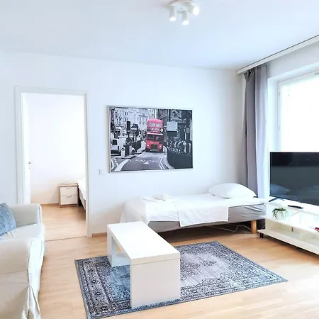 Kotimaailma - Moderni Parvekkeellinen Keskustakaksio - Rongankatu *